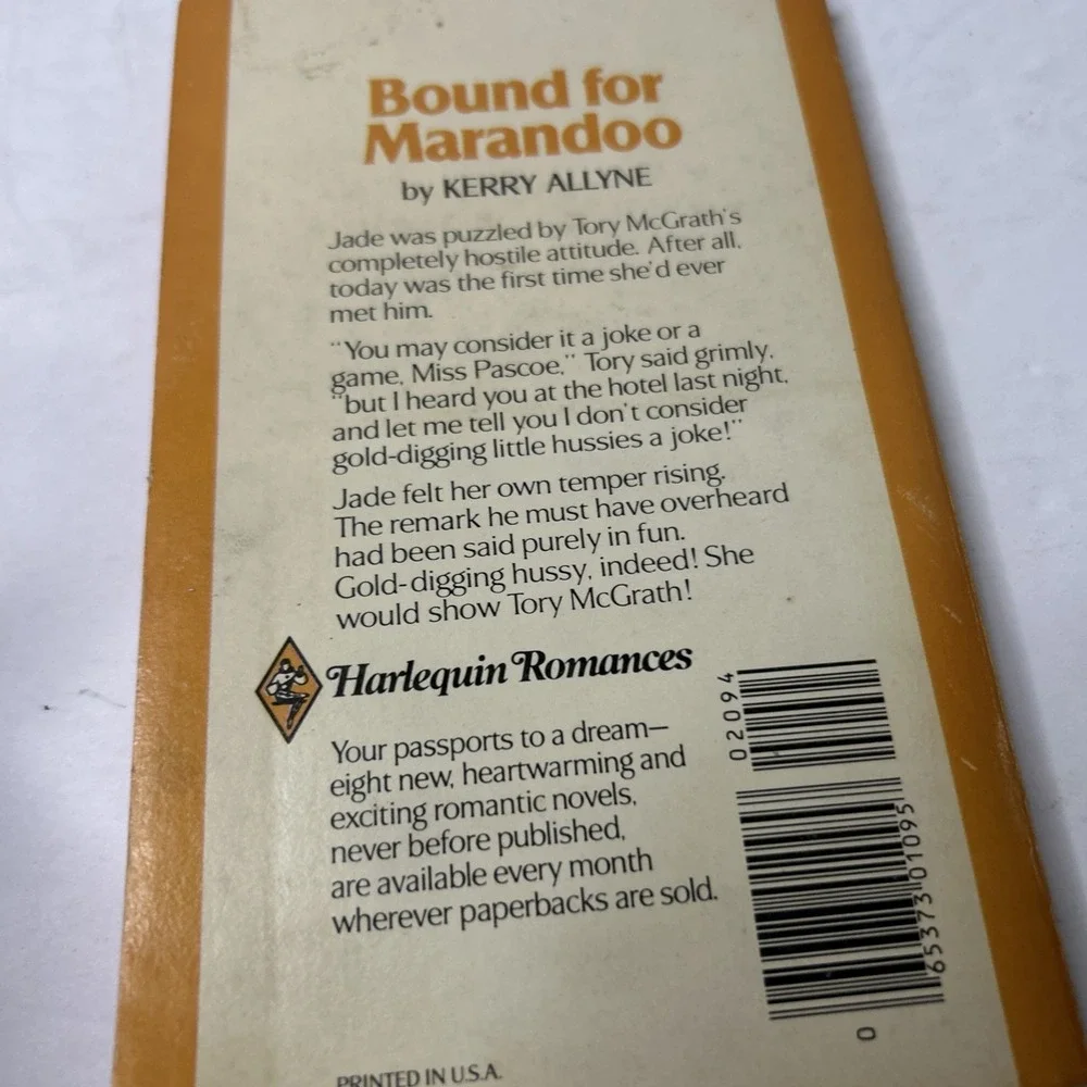 Lot of : HARLEQUIN ROMANCE PB Novels Vintage